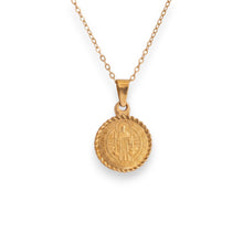 Load image into Gallery viewer, Cadena con dije de San Benito redondo en baño de oro 14k de Llena de Gracia, diseño elegante para protección.
