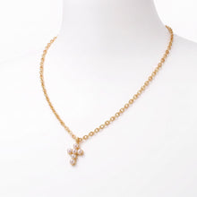 Load image into Gallery viewer, Collar Llena de Gracia con dije de cruz pequeña formado por perlas naturales y bisel en baño de oro 14k
