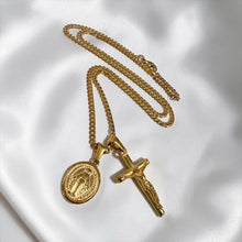 Load image into Gallery viewer, Joyeria religiosa para hombre en Ecuador

