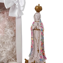 Cargar imagen en el visor de la galería, Llena de Gracia ivory resin Our Lady of Fatima statue with floral mantle in a gift box with ribbon and accessories
