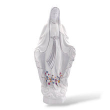 Cargar imagen en el visor de la galería, Figura de la Virgen Milagrosa Llena de Gracia de 30 cm en blanco mate con detalles florales y bordes plateados
