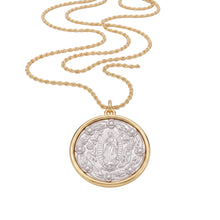 Cargar imagen en el visor de la galería, Collar Llena de Gracia con medalla de la Virgen de Guadalupe en plata esterlina y marco chapado en oro de 18k.
