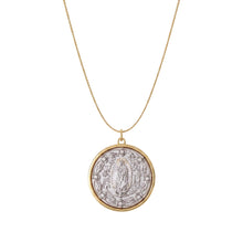Cargar imagen en el visor de la galería, Collar Llena de Gracia con medalla de la Virgen de Guadalupe en plata esterlina y marco chapado en oro de 18k.
