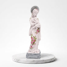 Cargar imagen en el visor de la galería, Llena de Gracia ivory resin statue of Virgin Mary holding baby Jesus, decorated with hand-painted pink floral roses.
