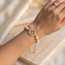 Load image into Gallery viewer, Pulsera de San Miguel Arcángel | Llena de Gracia Ecuador
